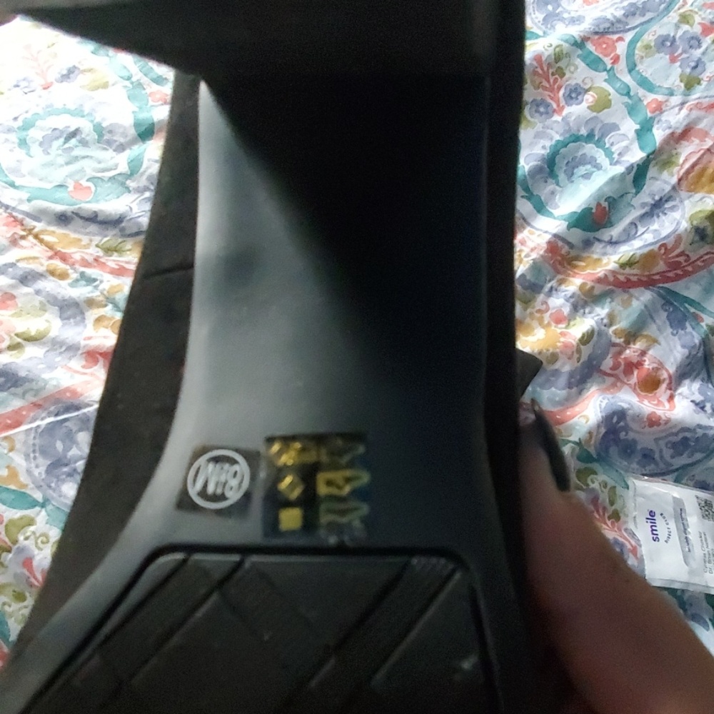Heels - Picture 3 of 3